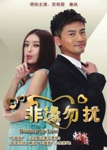 芝麻酱-露出狂人20套大合集[552P+54V/1.62G]